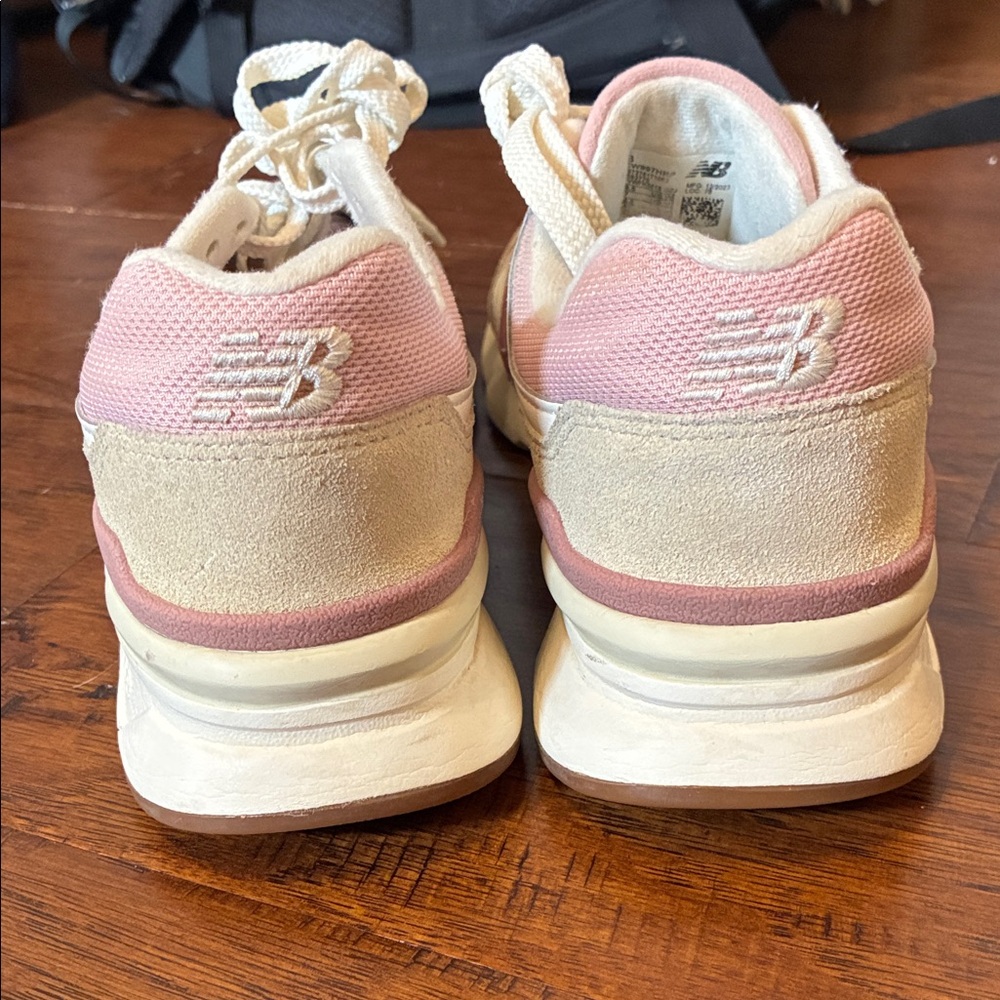 New Balance 997H Pink and Cream Women's Sneakers - Picture 7 of 11